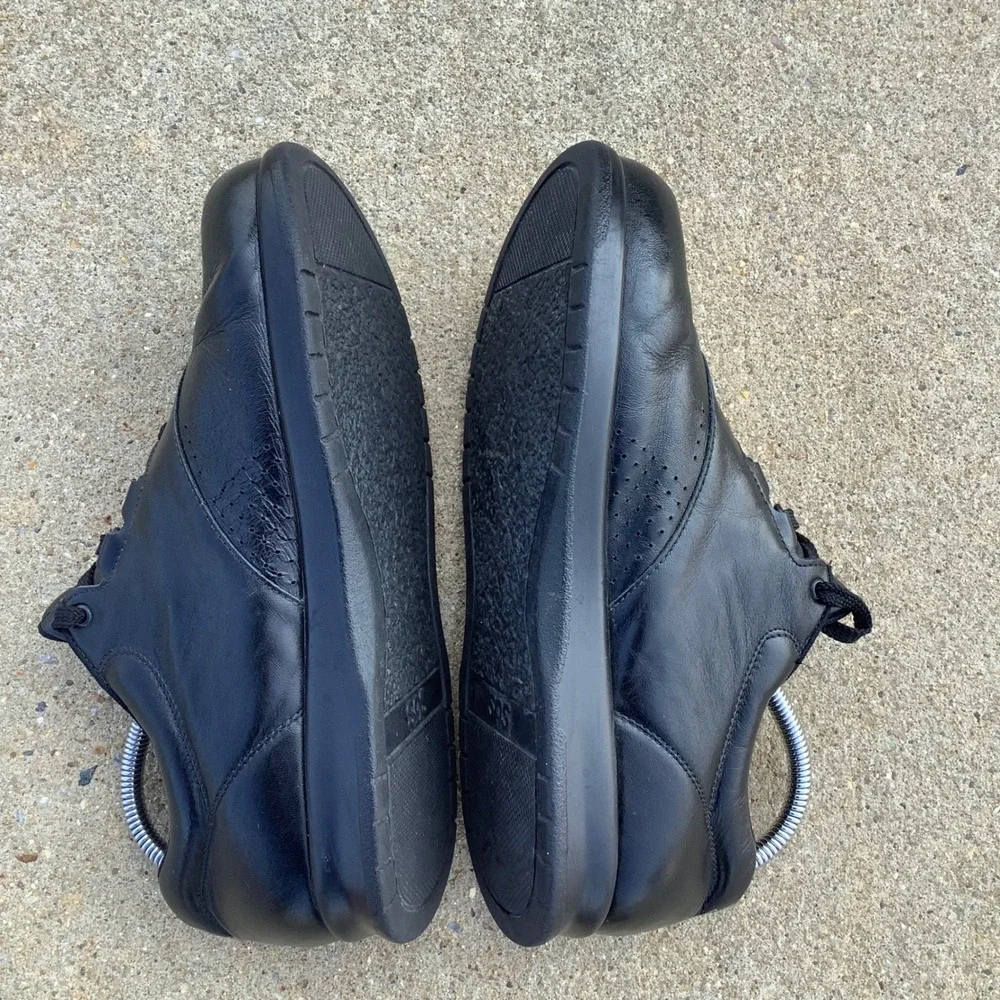 SAS Free Time Mens Black Leather Walking Shoes Comfort Sneakers Size 9.5 Wide